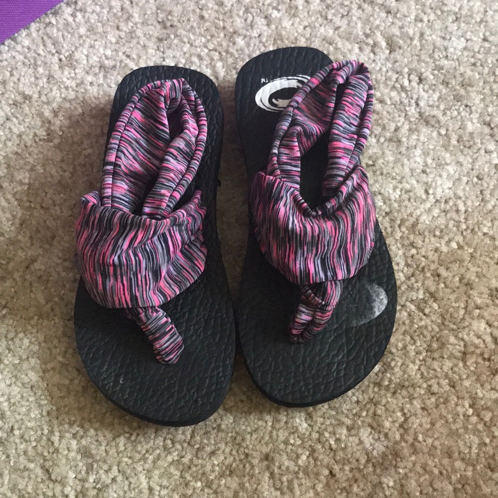 Toddler 11 sandal